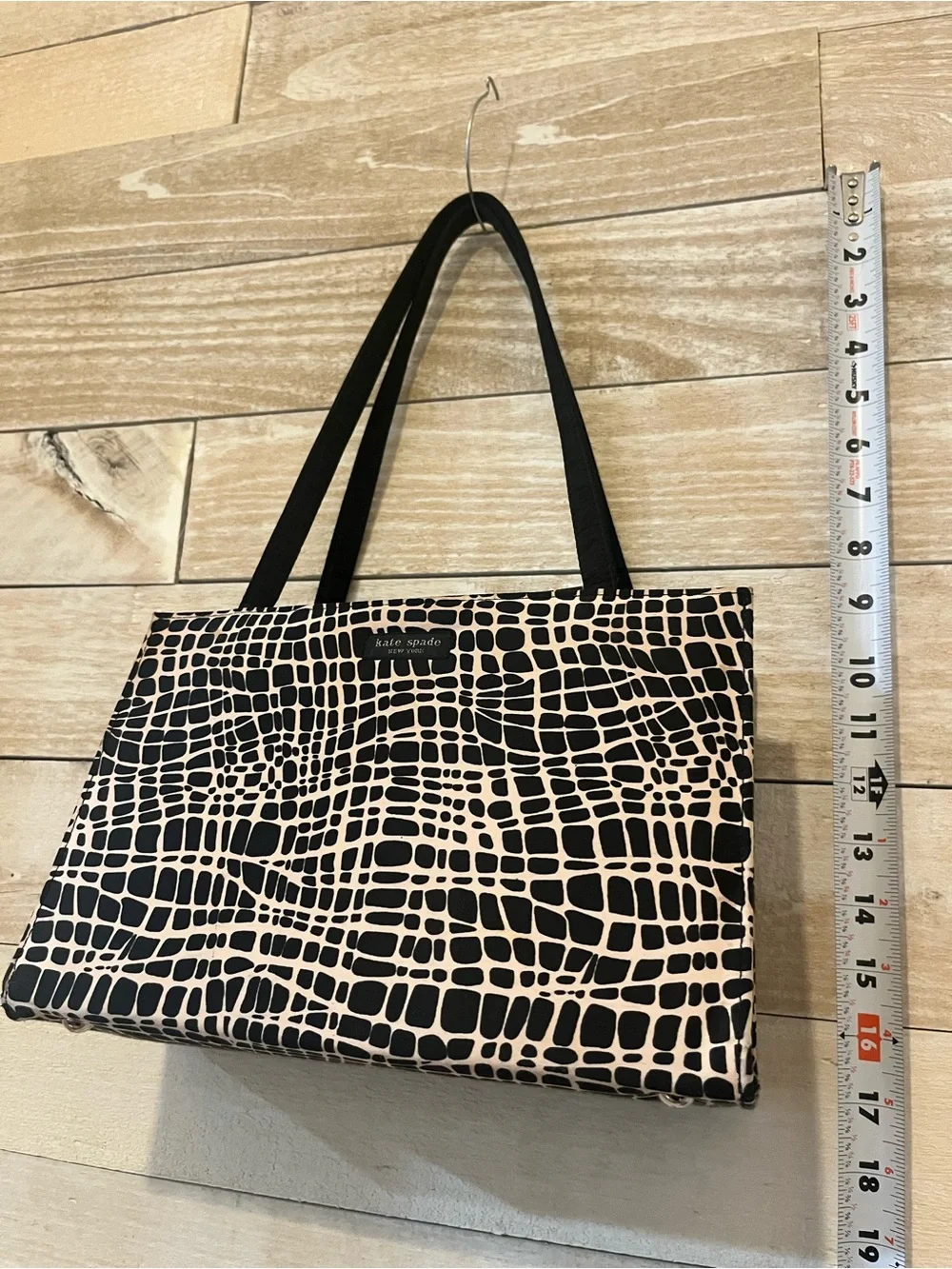 kate spade New York Black & Cream Patterned Tote Bag-Vintage Classic - Picture 14 of 14